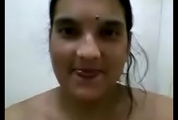 bengali horny famous become available bhabhi mms rinsing for lover